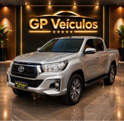 TOYOTA Hilux Caminhonete 2.8 16V SRV 4X4 DIESEL CABINE DUPLA AUTOMÁTICO