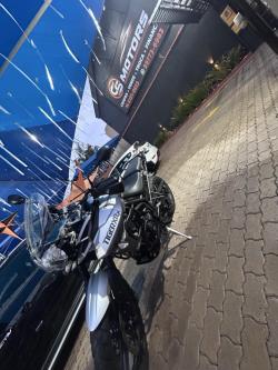 TRIUMPH Tiger 800 XRX TRIUMPH Tiger 800 XRX