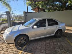 VOLKSWAGEN Bora 2.0 4P AUTOM�TICO