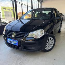 VOLKSWAGEN Polo Sedan 1.6 4P COMFORTLINE FLEX