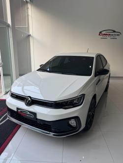 VOLKSWAGEN Virtus 1.0 4P 200 TSI FLEX COMFORTLINE AUTOMÁTICO VOLKSWAGEN Virtus 1.0 4P 200 TSI FLEX COMFORTLINE AUTOMÁTICO
