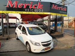 CHEVROLET Onix Hatch 1.0 4P FLEX LS