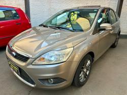 FORD Focus Hatch 2.0 16V 4P GHIA AUTOMTICO