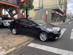 KIA Cerato Sedan 1.6 16V 4P SX AUTOMTICO