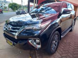 TOYOTA Hilux SW4 2.8 4P SRX 4X4 TURBO DIESEL AUTOMTICO