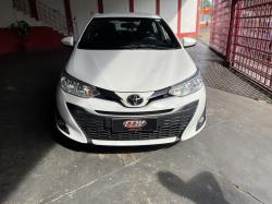 TOYOTA Yaris Hatch 1.3 16V 4P FLEX XL MULTIDRIVE AUTOMTICO CVT