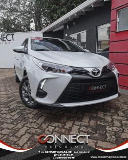 TOYOTA Yaris Sedan 1.5 16V 4P FLEX XS MULTIDRIVE AUTOMTICO CVT