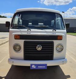 VOLKSWAGEN Kombi 1.4 FLEX STD 9 LUGARES