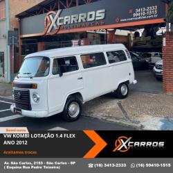 VOLKSWAGEN Kombi 1.4 FLEX STD 9 LUGARES