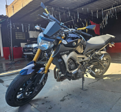 YAMAHA MT-09 850 ABS