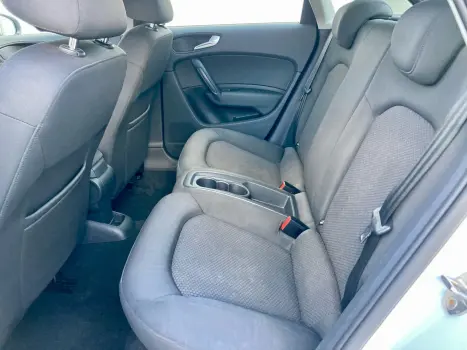 AUDI A1 1.4 16V 4P TFSI SPORTBACK ATRACTION S-TRONIC AUTOMÁTICO, Foto 7 AUDI A1 1.4 16V 4P TFSI SPORTBACK ATRACTION S-TRONIC AUTOMÁTICO, Foto 7