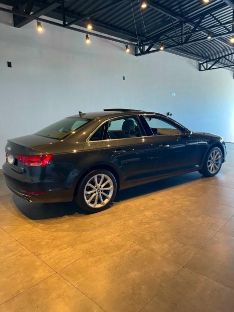 AUDI A4 2.0 16V 4P TFSI ATTRACTION AUTOM�TICO, Foto 4
