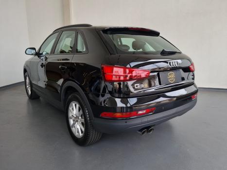 AUDI Q3 1.4 4P 35 TFSI BLACK S LINE S-TRONIC AUTOM�TICO, Foto 6