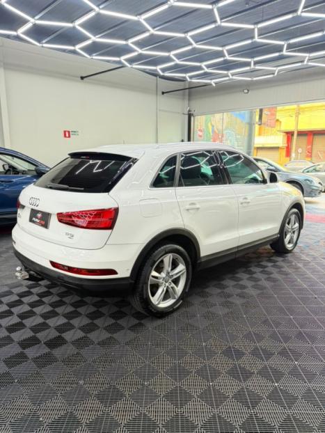 AUDI Q3 1.4 4P FLEX TFSI AMBITION S-TRONIC AUTOM�TICO, Foto 6