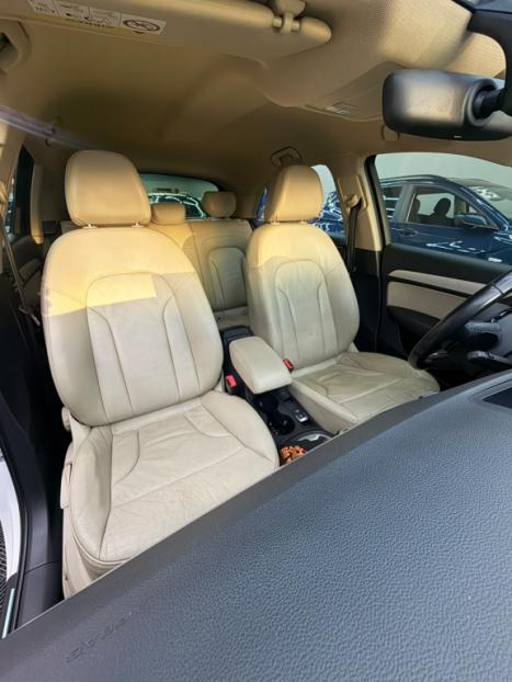 AUDI Q3 1.4 4P FLEX TFSI AMBITION S-TRONIC AUTOM�TICO, Foto 10