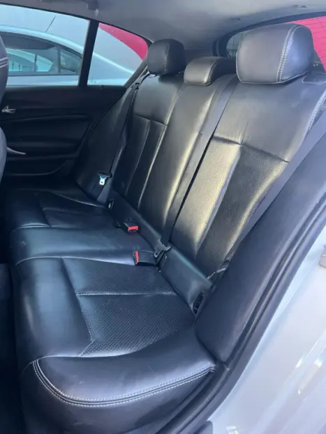 BMW 118i 1.6 16V 4P URBAN LINE TURBO, Foto 9