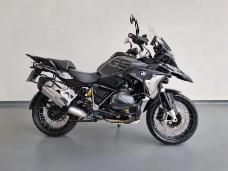 BMW R 1250 GS ADVENTURE TRIPLE BLACK OPTION 719, Foto 1