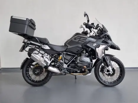BMW R 1250 GS ADVENTURE TRIPLE BLACK, Foto 1