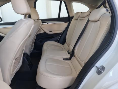 BMW X1 2.0 16V 4P SDRIVE 20I ACTIVEFLEX TURBO AUTOM�TICO, Foto 3