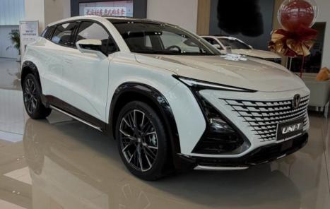 CHANGAN Uni-T 1.5 16V 4P FLEX TGDI 7DCT AUTOMÁTICO, Foto 1