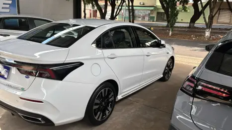 CHERY Arrizo 6 Pro 1.5 16V 4P FLEX TURBO AUTOM�TICO CVT, Foto 2
