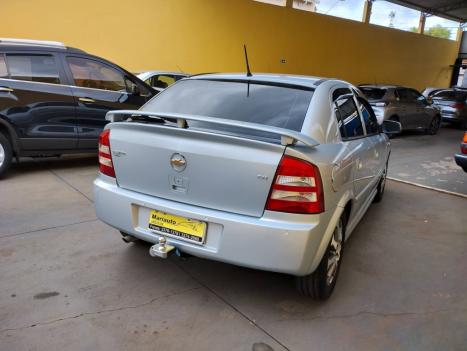 CHEVROLET Astra Hatch 2.0 4P ADVANTAGE  FLEX, Foto 3