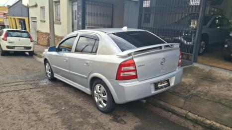 CHEVROLET Astra Hatch 2.0 4P CD, Foto 3