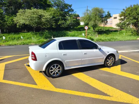 CHEVROLET Astra Sedan 2.0 4P ADVANTAGE, Foto 11