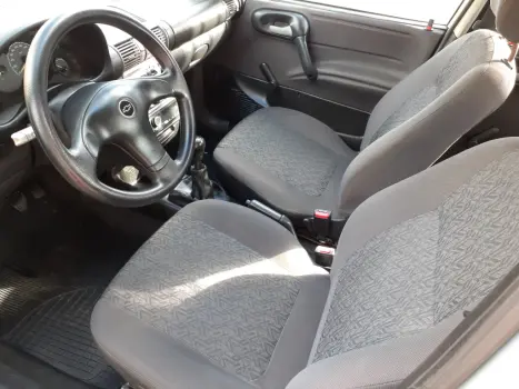 CHEVROLET Classic Sedan 1.0 4P FLEX LIFE, Foto 9 CHEVROLET Classic Sedan 1.0 4P FLEX LIFE, Foto 9