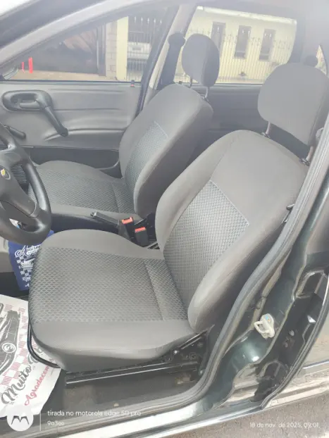 CHEVROLET Classic Sedan 1.0 4P VHCE FLEX LS, Foto 8