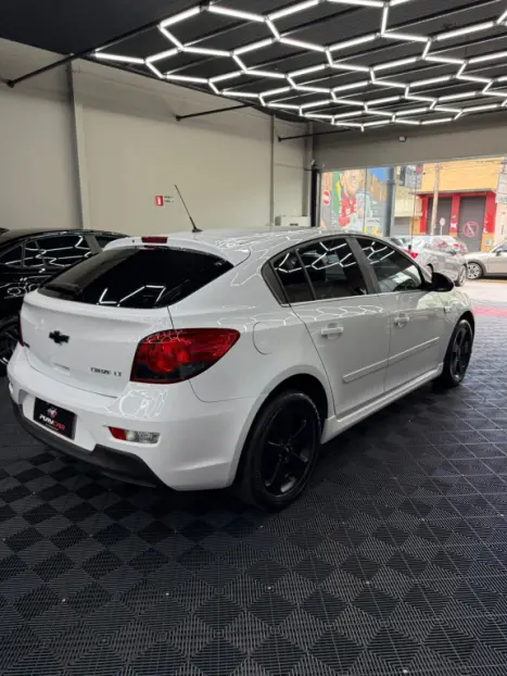 CHEVROLET Cruze Hatch 1.8 16V 4P LT SPORT6 FLEX AUTOM�TICO, Foto 4
