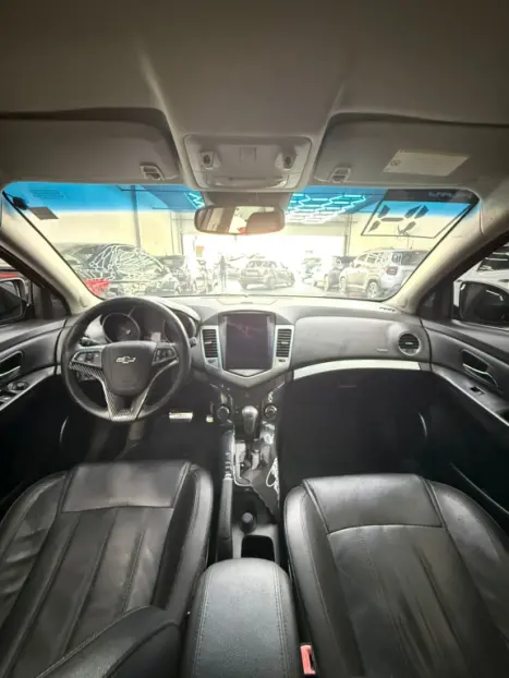 CHEVROLET Cruze Hatch 1.8 16V 4P LT SPORT6 FLEX AUTOM�TICO, Foto 8