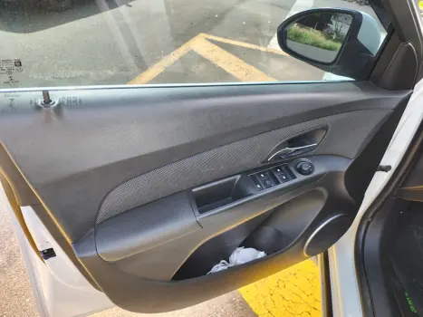 CHEVROLET Cruze Sedan 1.8 16V 4P LT ECOTEC FLEX AUTOM�TICO, Foto 10