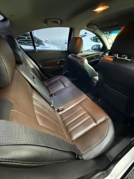 CHEVROLET Cruze Sedan 1.8 16V 4P LTZ ECOTEC FLEX AUTOM�TICO, Foto 7