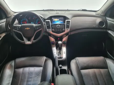 CHEVROLET Cruze Sedan 1.8 16V 4P LTZ ECOTEC FLEX AUTOM�TICO, Foto 2