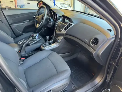 CHEVROLET Cruze Sedan 1.8 16V 4P LT ECOTEC FLEX, Foto 9