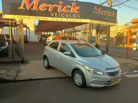 CHEVROLET Onix Hatch 1.0 4P FLEX LT, Foto 1