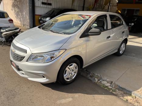 CHEVROLET Onix Hatch 1.0 4P FLEX LS, Foto 3
