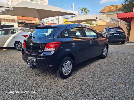 CHEVROLET Onix Hatch 1.0 4P FLEX LT, Foto 4