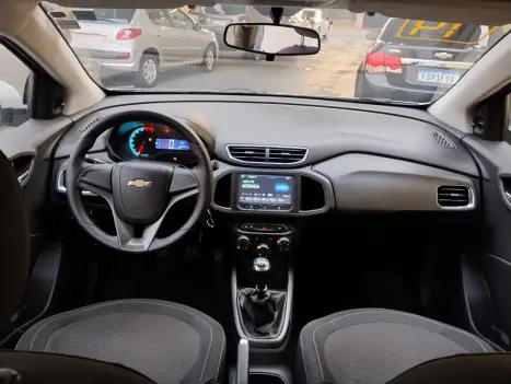 CHEVROLET Onix Hatch 1.0 4P FLEX LT, Foto 10 CHEVROLET Onix Hatch 1.0 4P FLEX LT, Foto 10