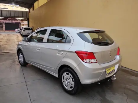 CHEVROLET Onix Hatch 1.0 4P FLEX LT, Foto 11 CHEVROLET Onix Hatch 1.0 4P FLEX LT, Foto 11