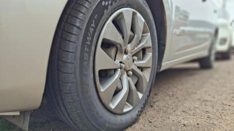 CHEVROLET Onix Hatch 1.4 4P FLEX ADVANTAGE AUTOMTICO, Foto 5