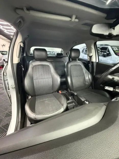CHEVROLET Onix Hatch 1.4 4P FLEX LTZ AUTOMTICO, Foto 10