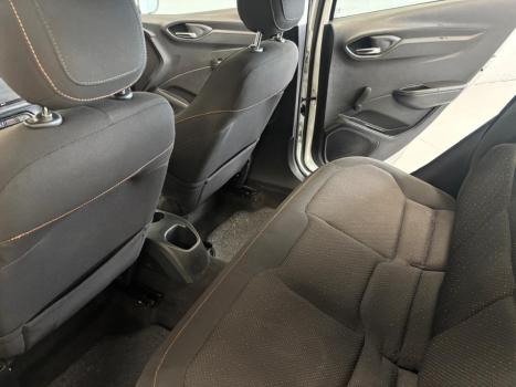 CHEVROLET Onix Hatch 1.4 4P FLEX LT, Foto 8