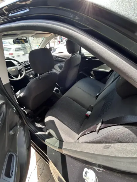 CHEVROLET Onix Hatch 1.0 4P FLEX JOY, Foto 4