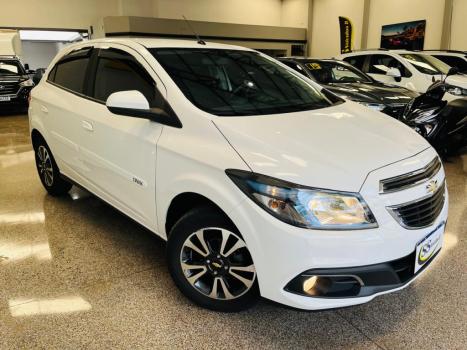 CHEVROLET Onix Hatch 1.4 4P FLEX LTZ, Foto 2