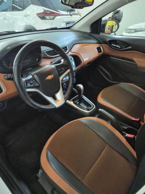 CHEVROLET Onix Hatch 1.4 4P FLEX ACTIV AUTOM�TICO, Foto 7