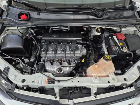 CHEVROLET Onix Hatch 1.4 4P FLEX ACTIV AUTOM�TICO, Foto 10