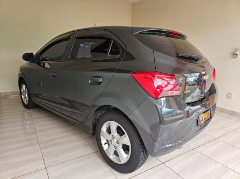 CHEVROLET Onix Hatch 1.4 4P FLEX LT, Foto 4