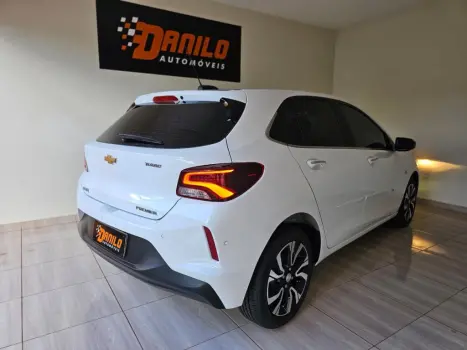 CHEVROLET Onix Hatch 1.0 12V 4P FLEX PREMIER TURBO AUTOM�TICO, Foto 3